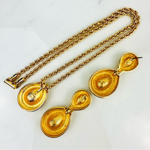 VTG 80s Swarovski Swan Blue Pear Cut Crystal Pendant Chain Necklace Earrings - Picture 11 of 11